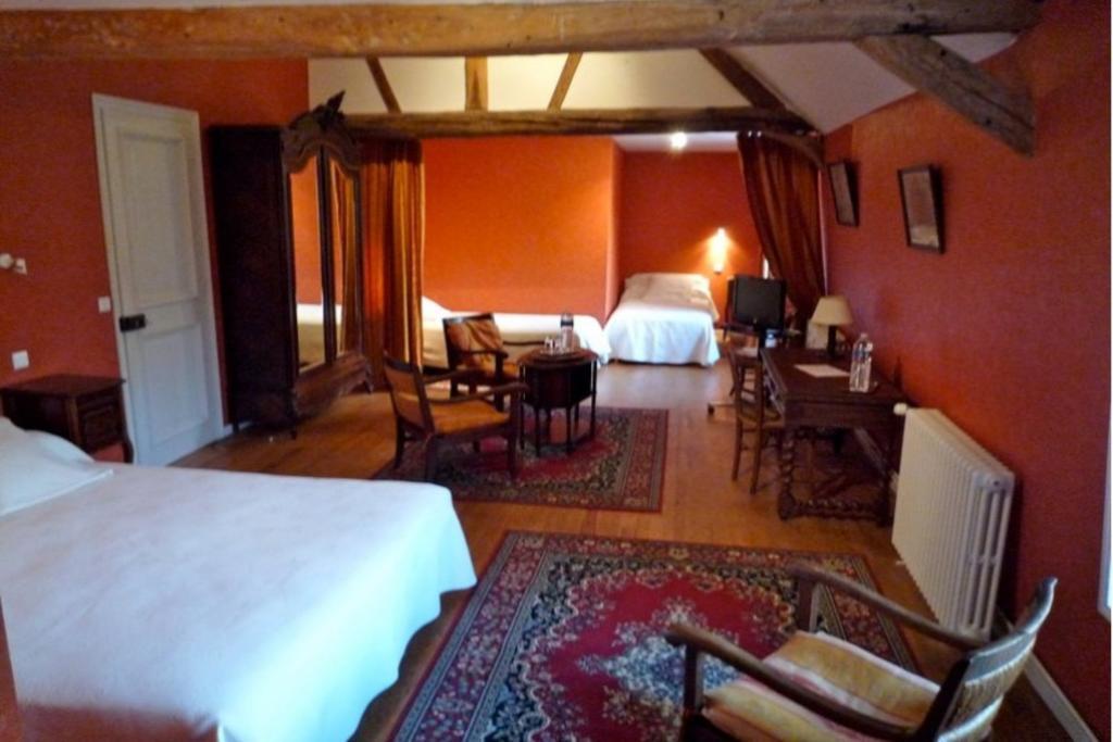 Chateau De Behen Room photo